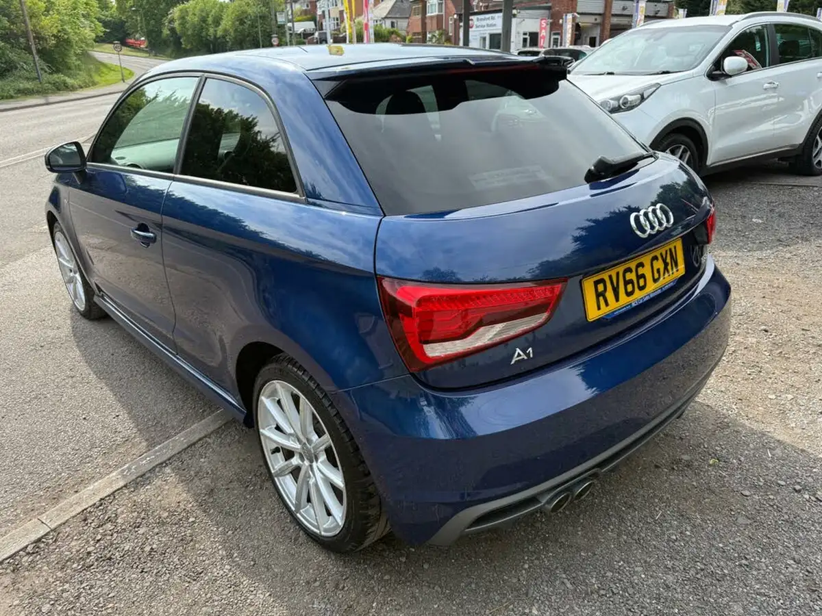 2016-audi-a1-14-tfsi-s-line-125ps-hatchback-3d-big-4
