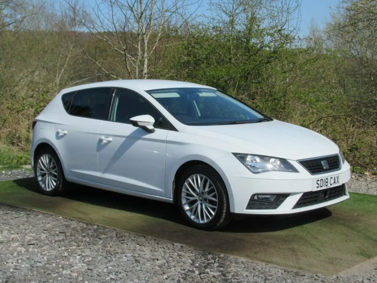 2018-seat-leon-16tdi-se-dynamic-technology-hatchback-dsg-big-14