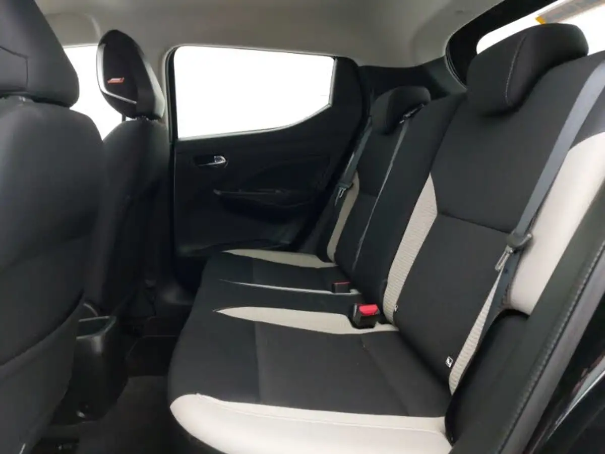 2022-nissan-micra-10-ig-t-tekna-cvt-big-5