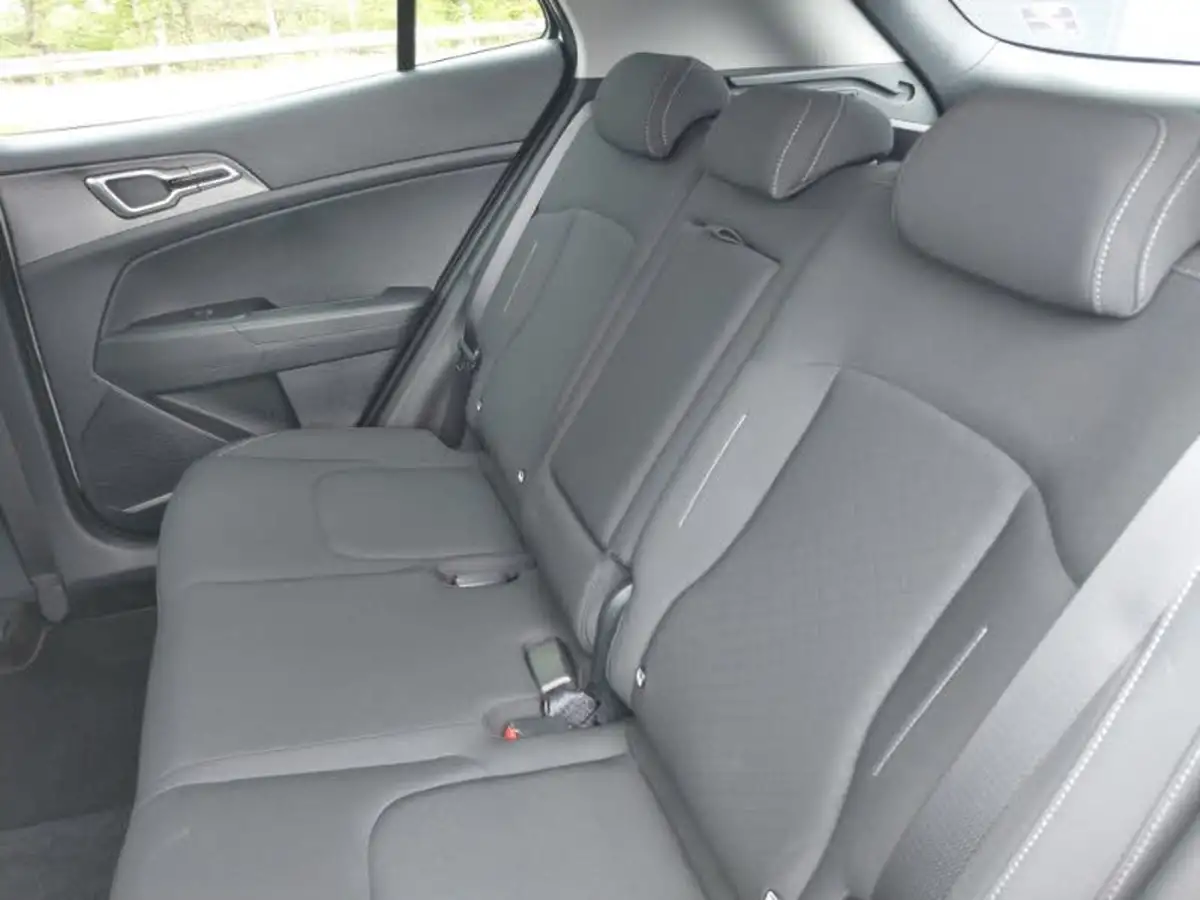 2024-kia-sportage-16-t-gdi-2-148bhp-big-5