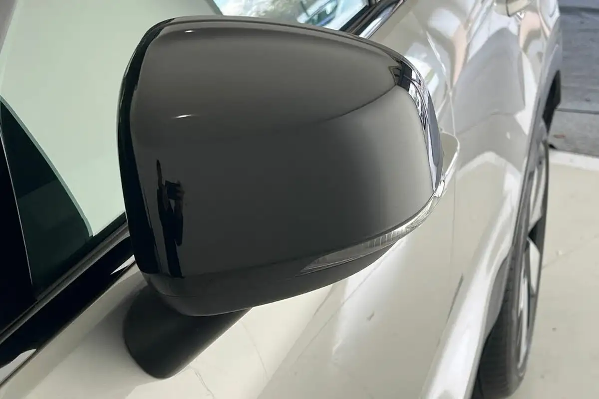 2022-volvo-c40-e-twin-recharge-pro-big-18