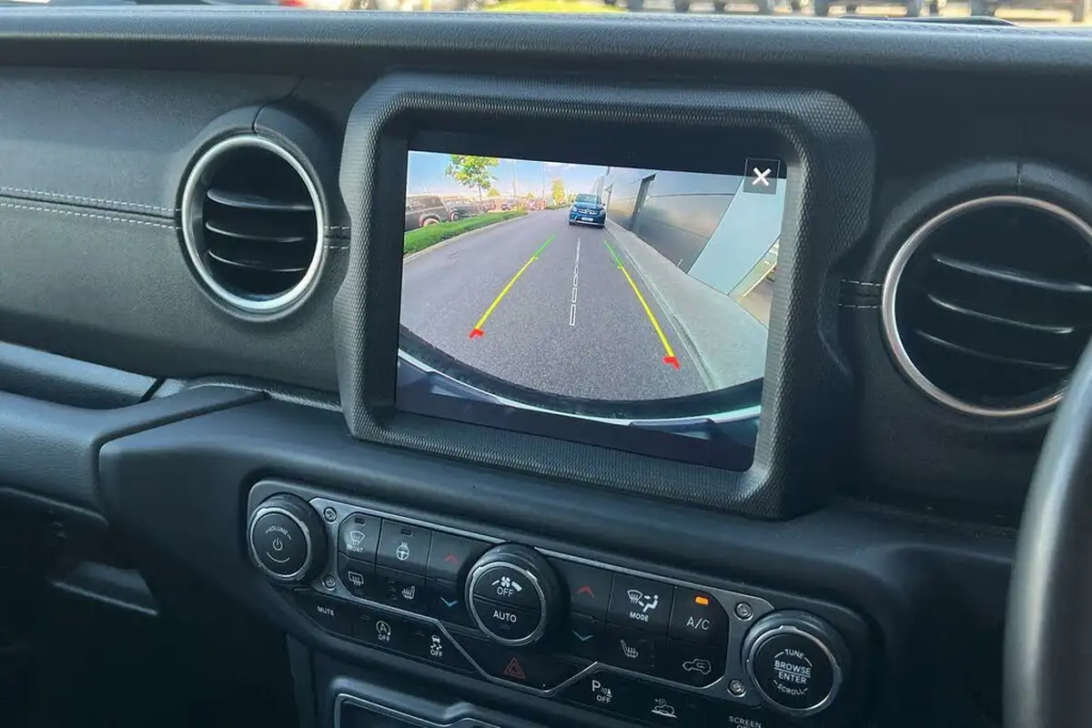 2021-jeep-wrangler-20-gme-80th-anniversary-5d-big-4