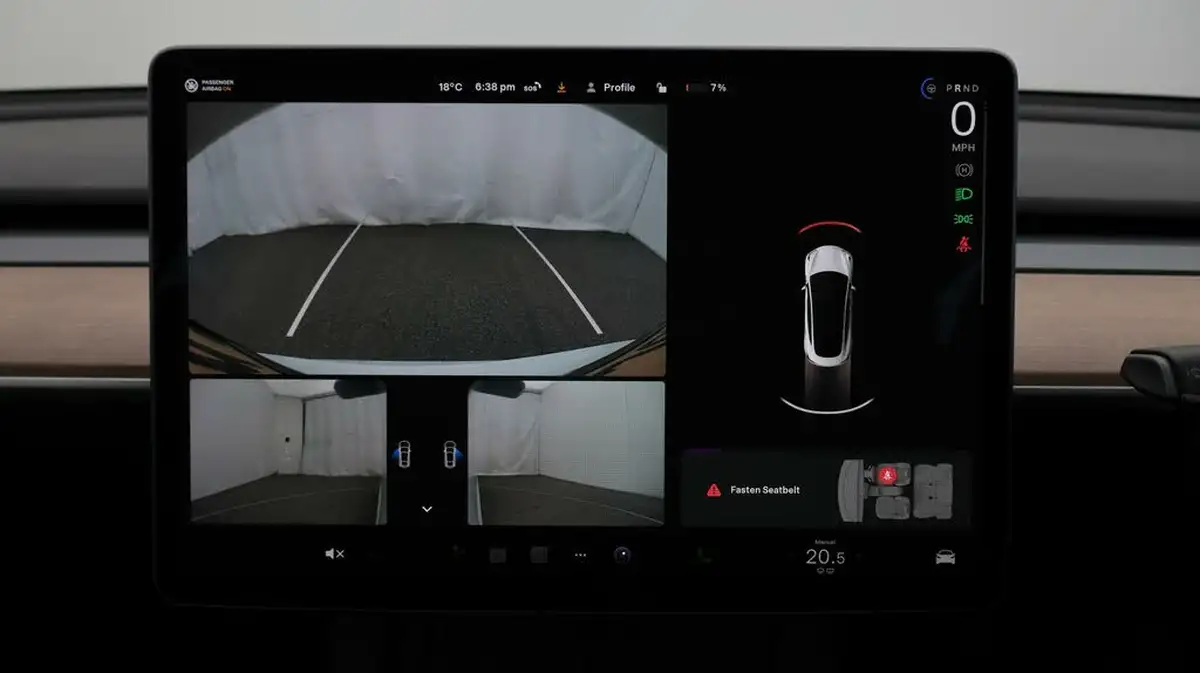 2021-tesla-model-3-e-long-range-awd-big-25