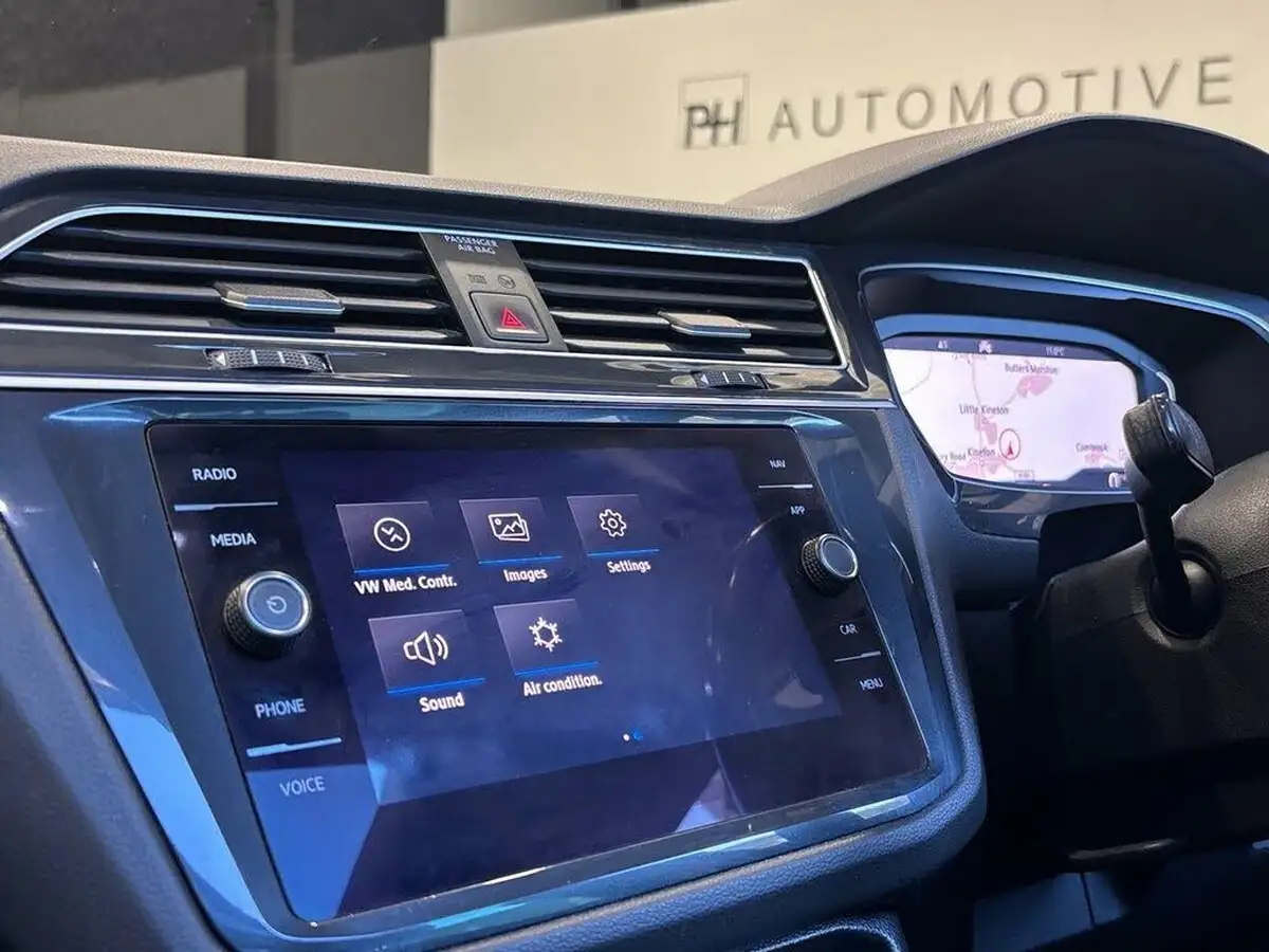 2020-volkswagen-tiguan-20-tsi-sel-230ps-big-23