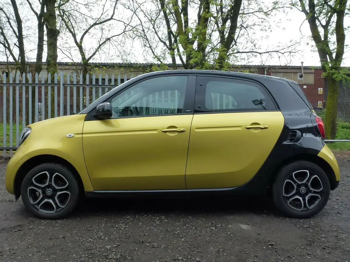 2015-smart-forfour-10-night-sky-prime-premiumss-big-6