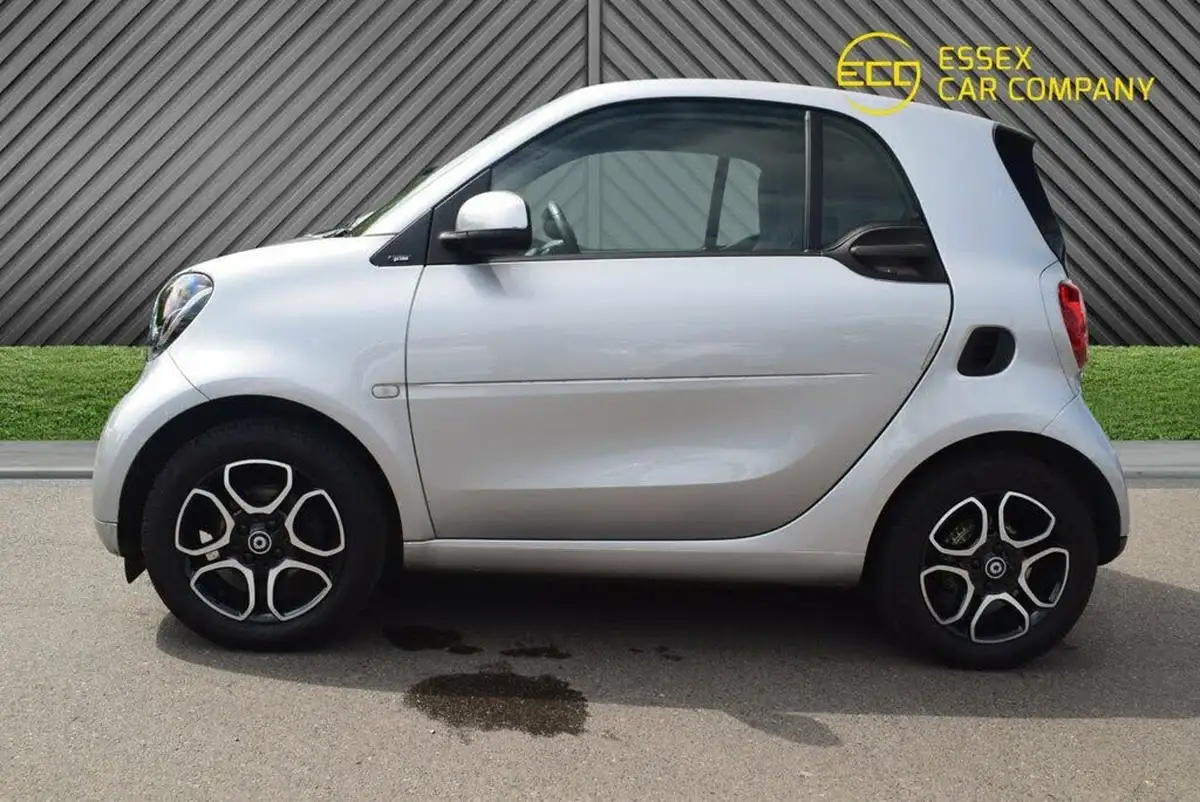 2017-smart-fortwo-10-prime-71bhp-premiumss-coupe-twinamic-big-12