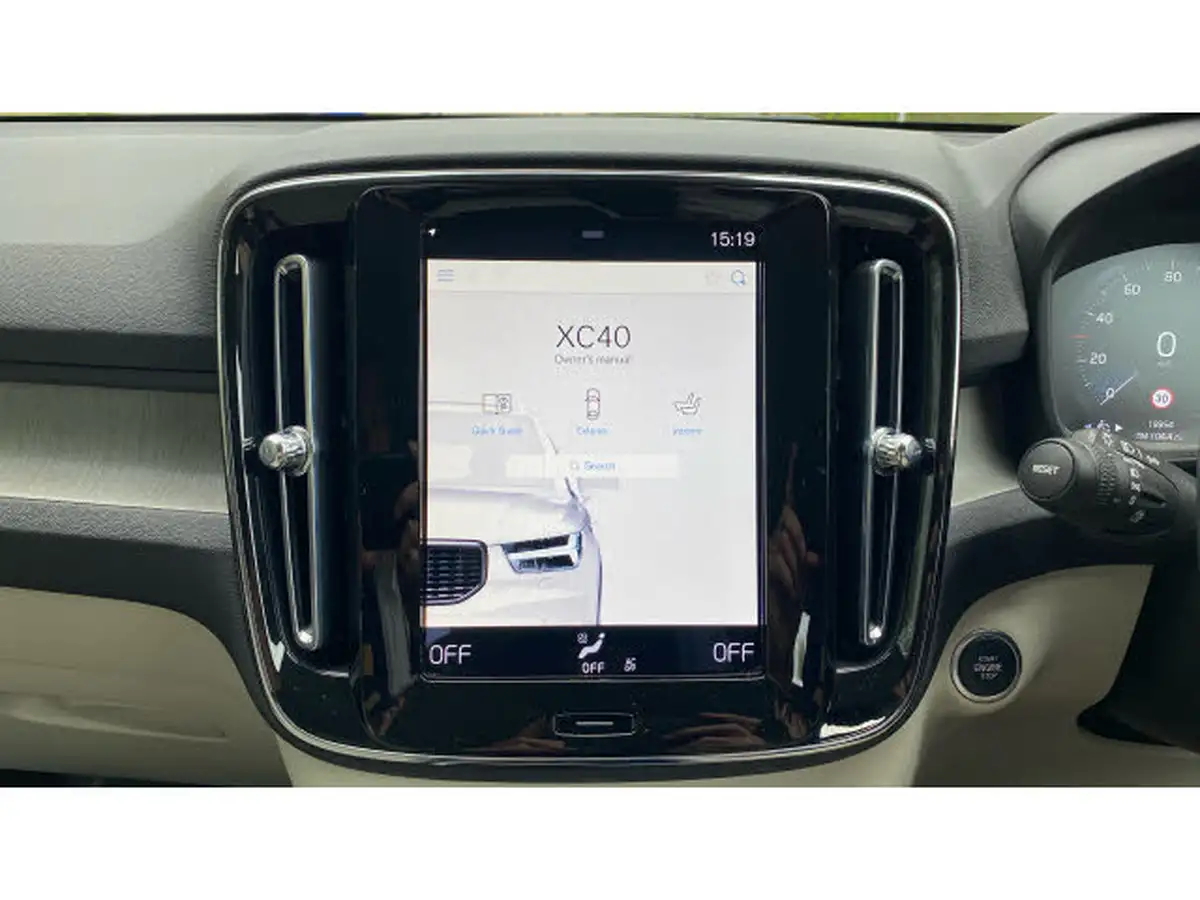 2021-volvo-xc40-15-t5-inscription-262bhp-big-41