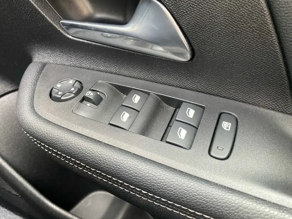 2022-vauxhall-mokka-12-gs-line-130ps-auto-big-23