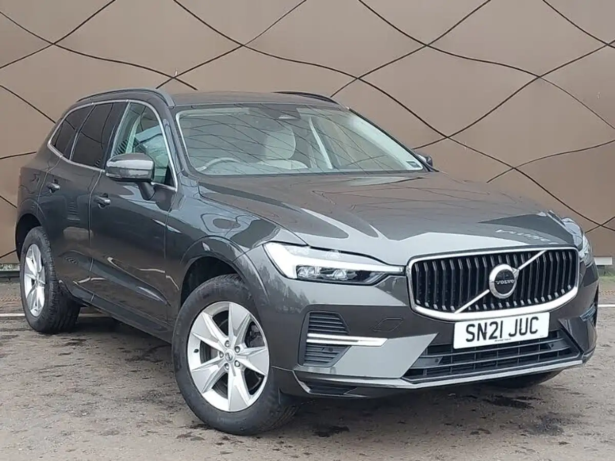 2021-volvo-xc60-20td-b4-momentum-awd-big-0