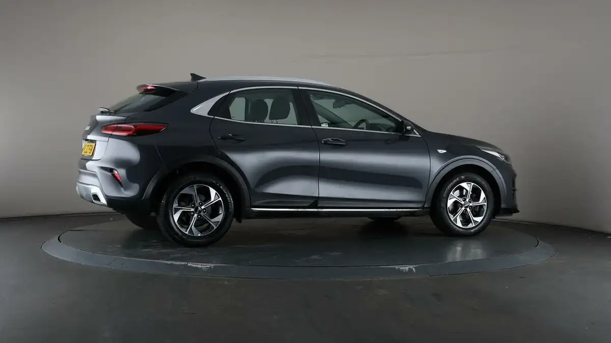 2022-kia-xceed-10-t-gdi-2-big-53