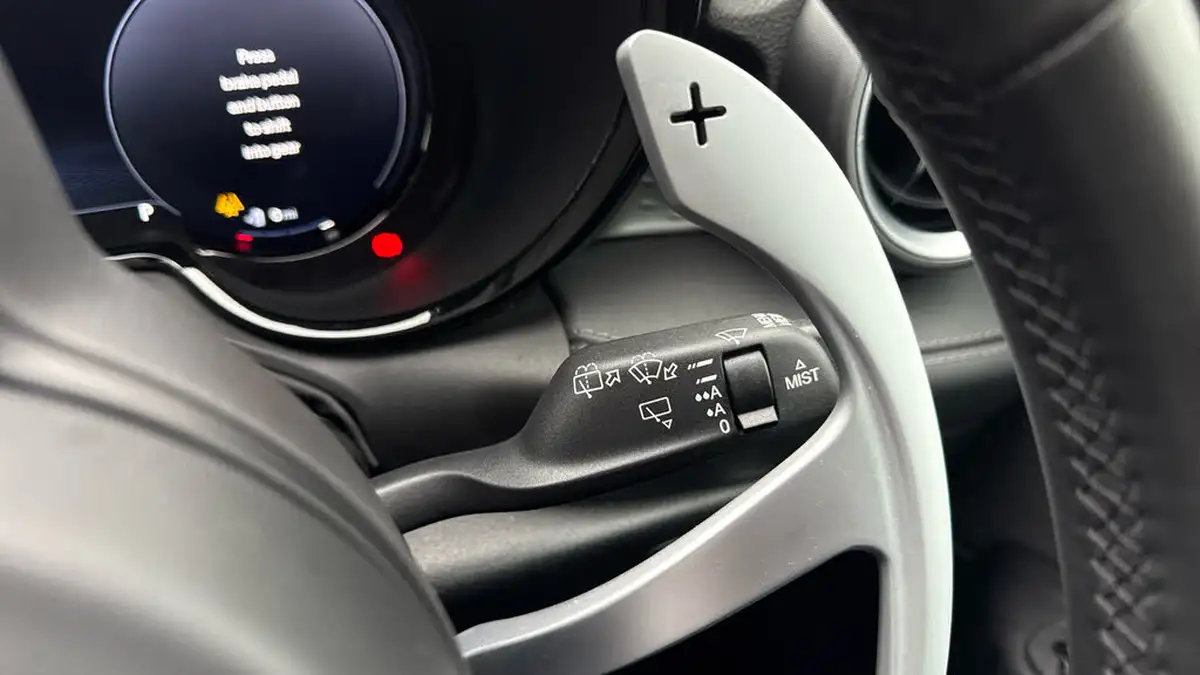 2023-alfa-romeo-tonale-13-veloce-big-27