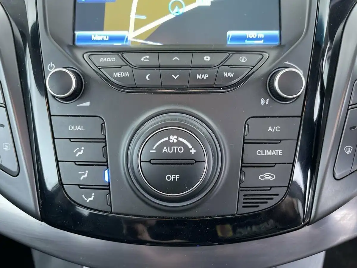 2014-hyundai-i40-17td-premium-136ps-estate-5d-auto-big-43