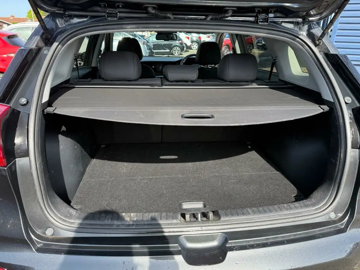 2022-kia-niro-16-gdi-2-139bhp-156kwh-big-15