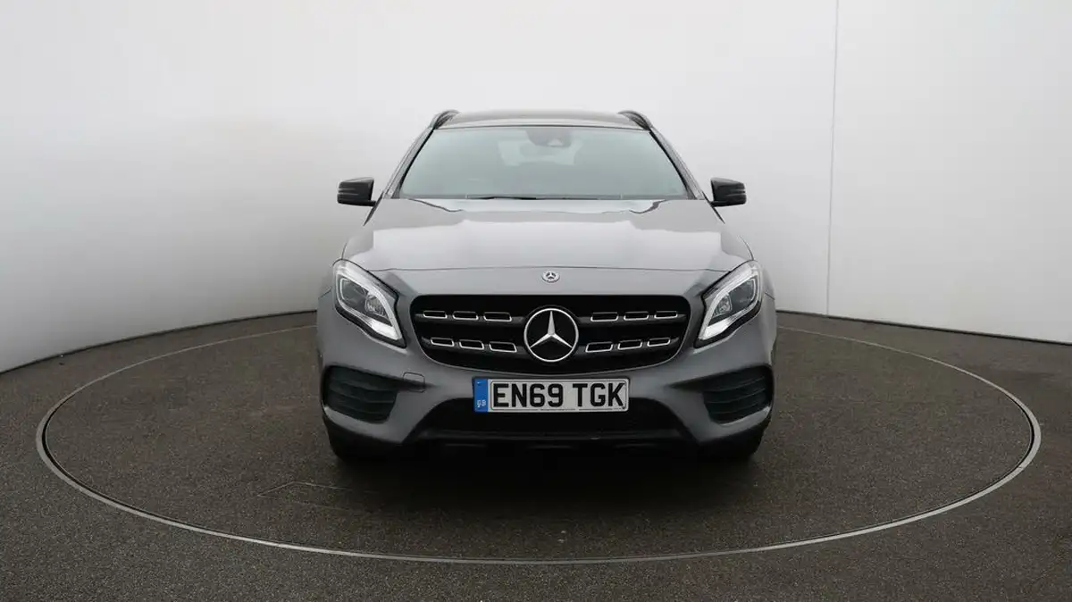 2020-mercedes-benz-gla-class-16-gla-200-amg-line-edition-plus-7g-dct-big-34