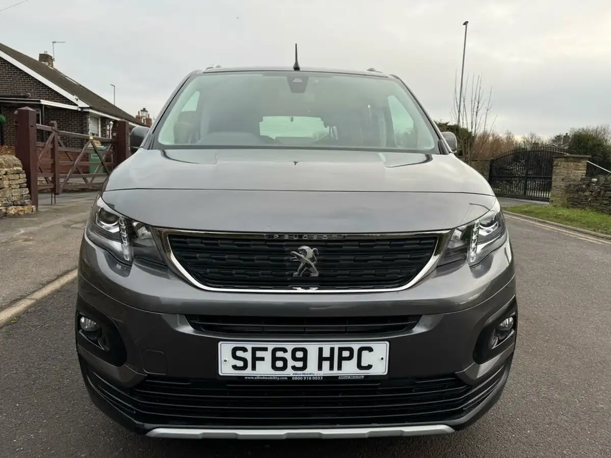 2019-peugeot-rifter-15-bluehdi-allure-100bhp-standard-big-3