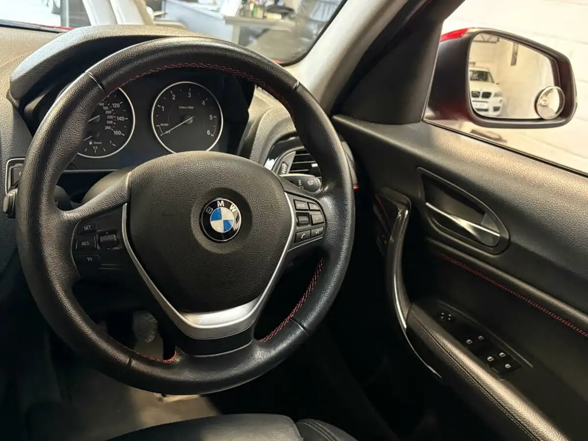 2012-bmw-1-series-20td-118d-sport-hatchback-5d-big-46