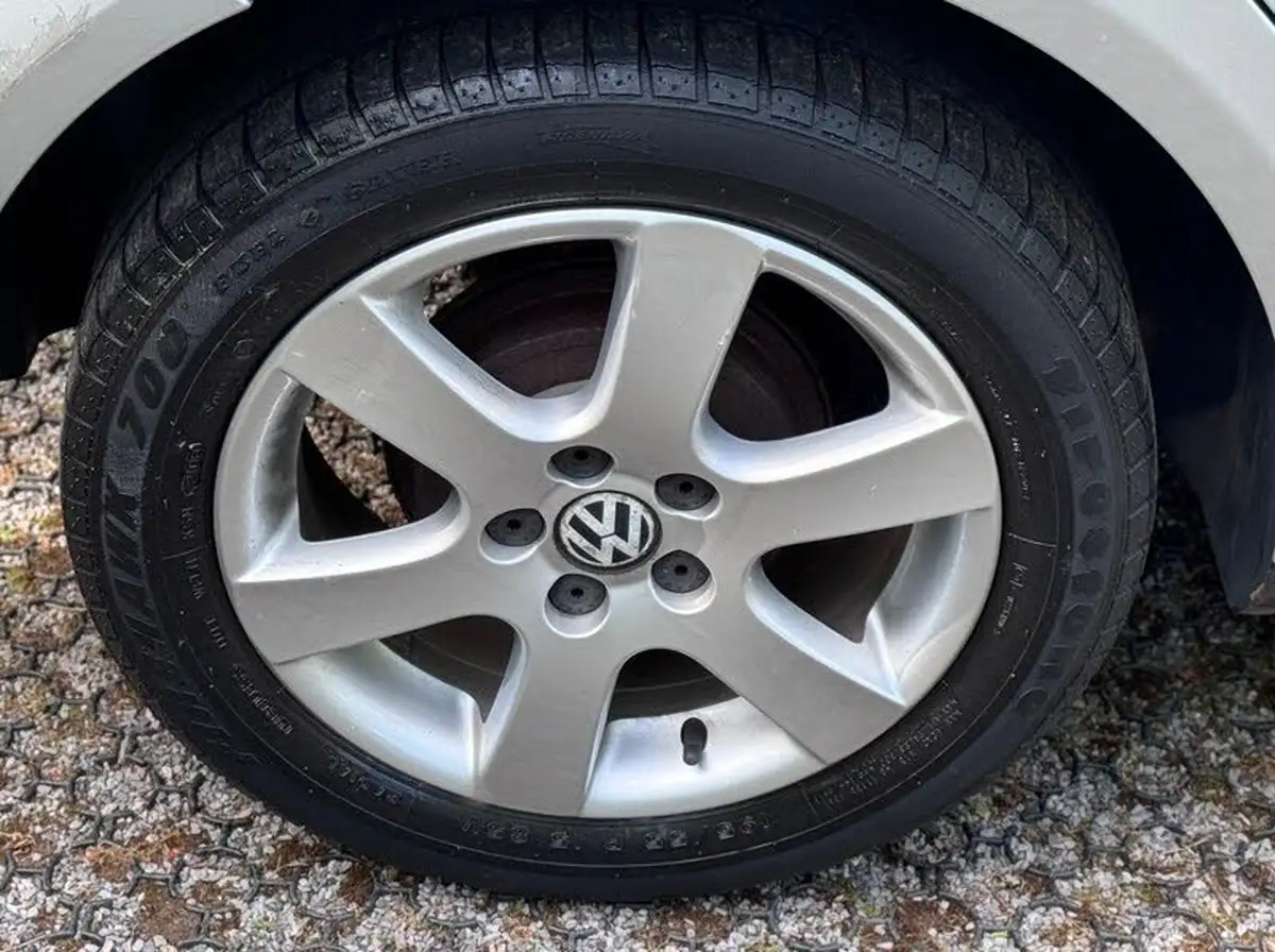 2008-volkswagen-polo-14-match-80ps-5d-big-34