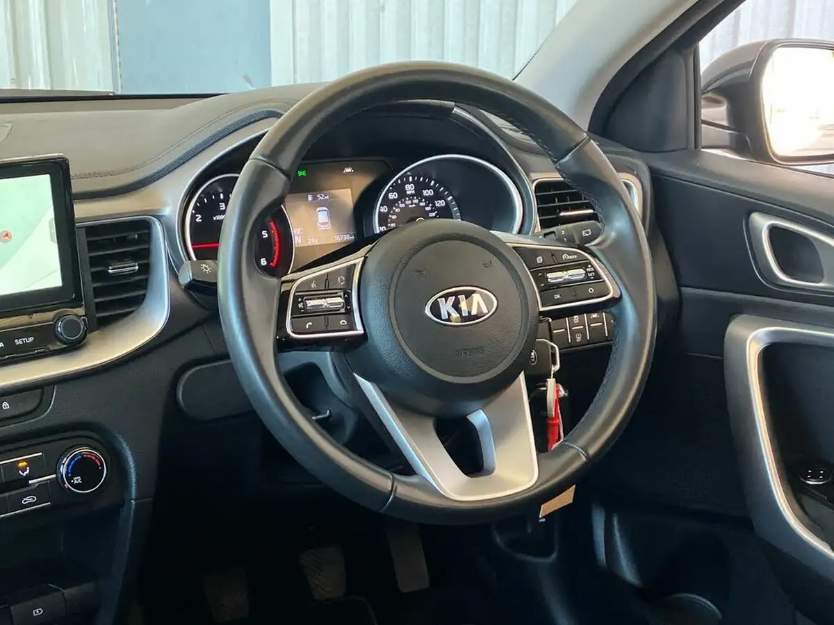 2021-kia-ceed-16crdi-2-nav-134bhp-48v-mhev-hatchback-big-38