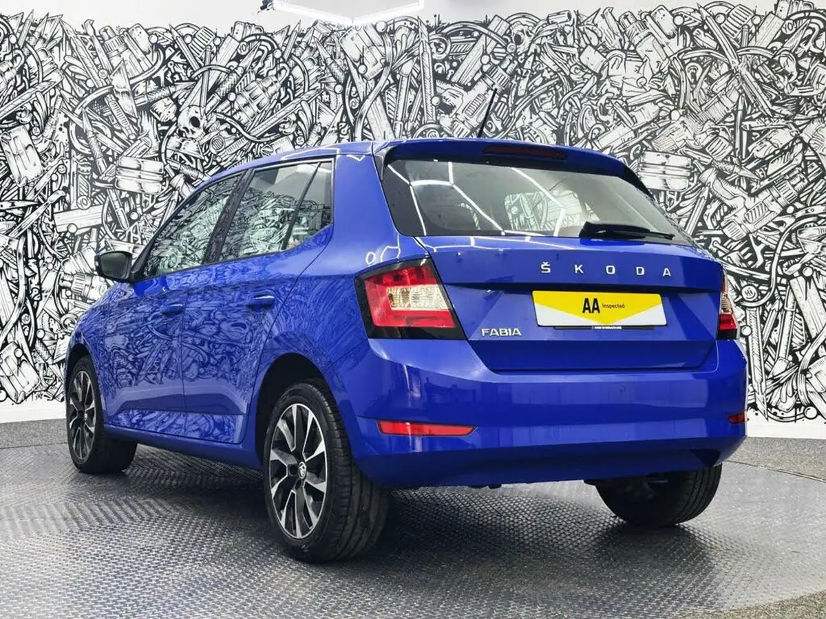 2020-skoda-fabia-10-mpi-se-drive-big-5