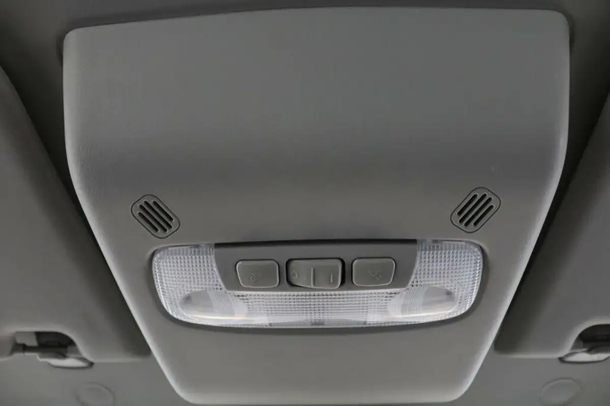 2021-ford-transit-20tdci-350-l2h3-trend-130pseu6dt-panel-van-big-34