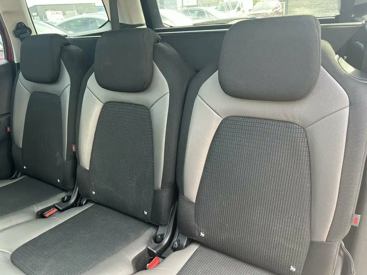 2018-citroen-grand-c4-spacetourer-15bluehdi-flair-big-32