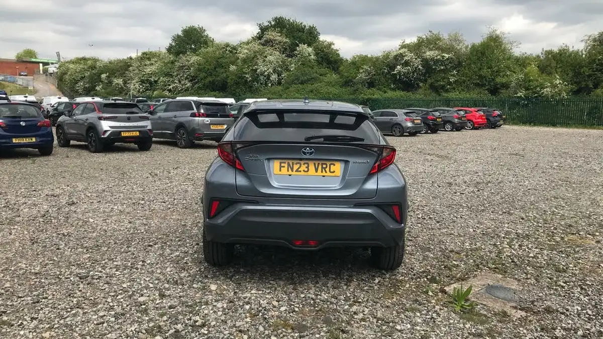 2023-toyota-c-hr-18-vvt-i-design-120bhp-big-18