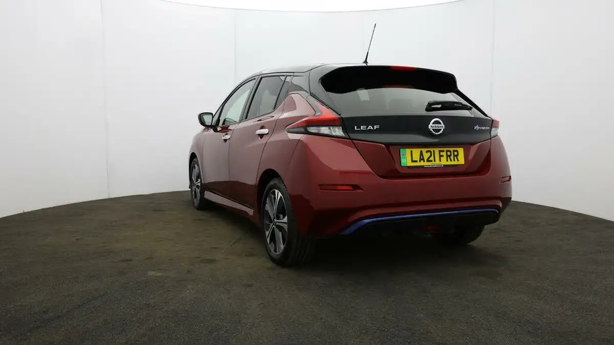 2021-nissan-leaf-e-n-connecta-big-24