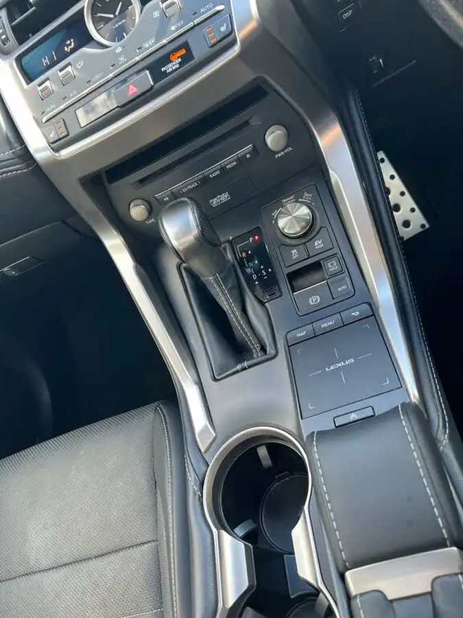 2018-lexus-nx-300h-25-f-sport-premier-pk-big-30