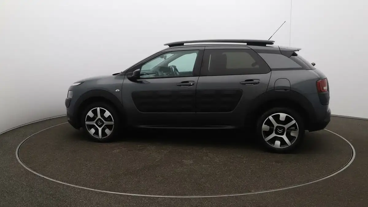 2017-citroen-c4-cactus-16bluehdi-flair-ss-etg6-big-52