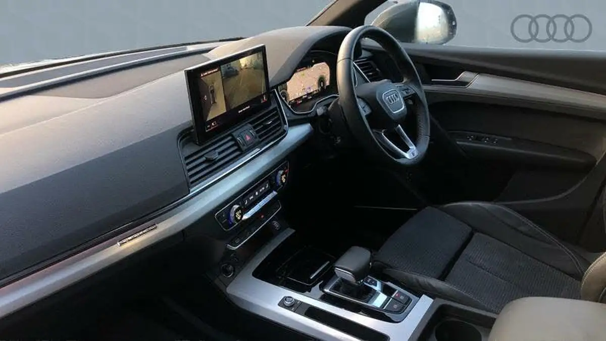 2021-audi-q5-20-50-tfsi-e-s-line-station-wagon-big-1