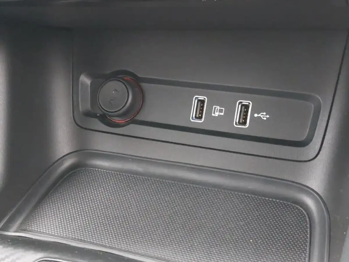 2021-mg-zs-suv-15-vti-tech-exclusive-big-17
