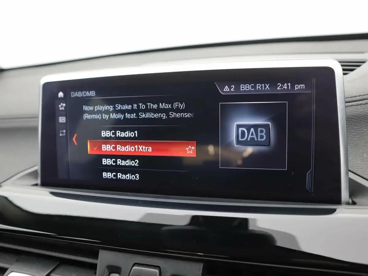 2021-bmw-x1-15-sdrive18i-sport-big-12