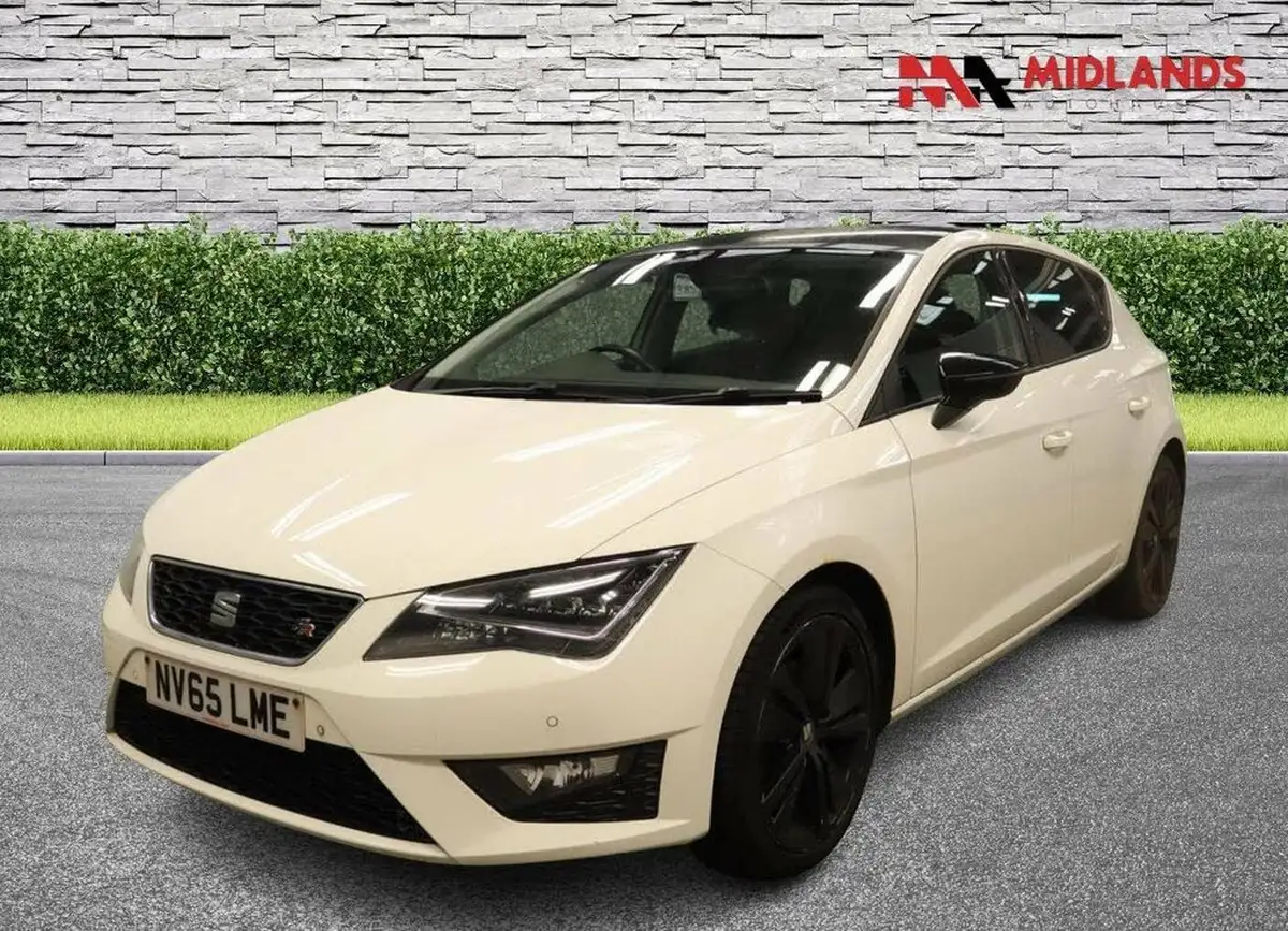 2016-seat-leon-14-tsi-fr-black-technology-big-0