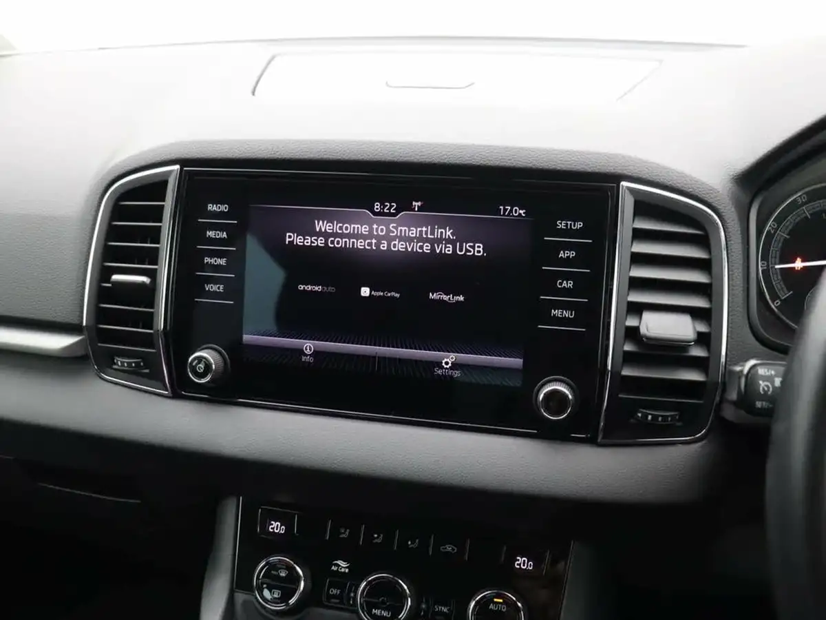 2018-skoda-karoq-10-tsi-se-ss-big-16