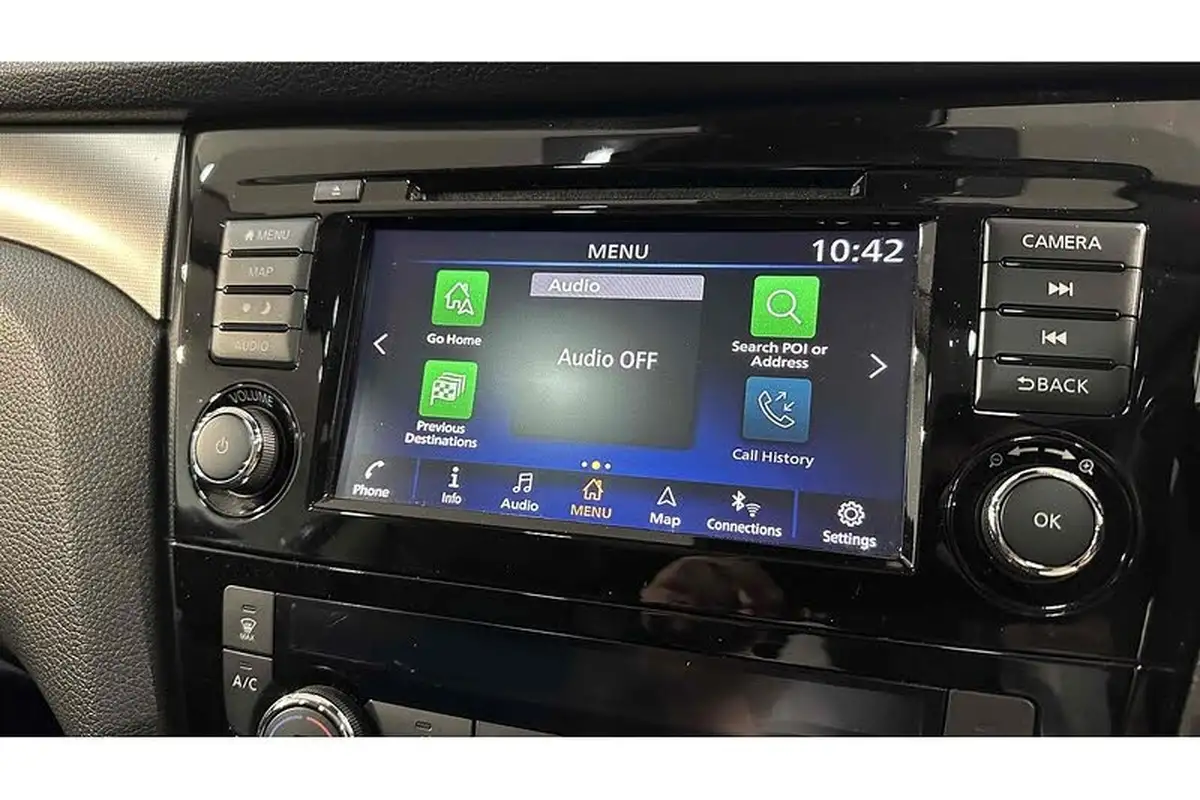 2021-nissan-qashqai-13-dig-t-n-motion-140ps-big-36