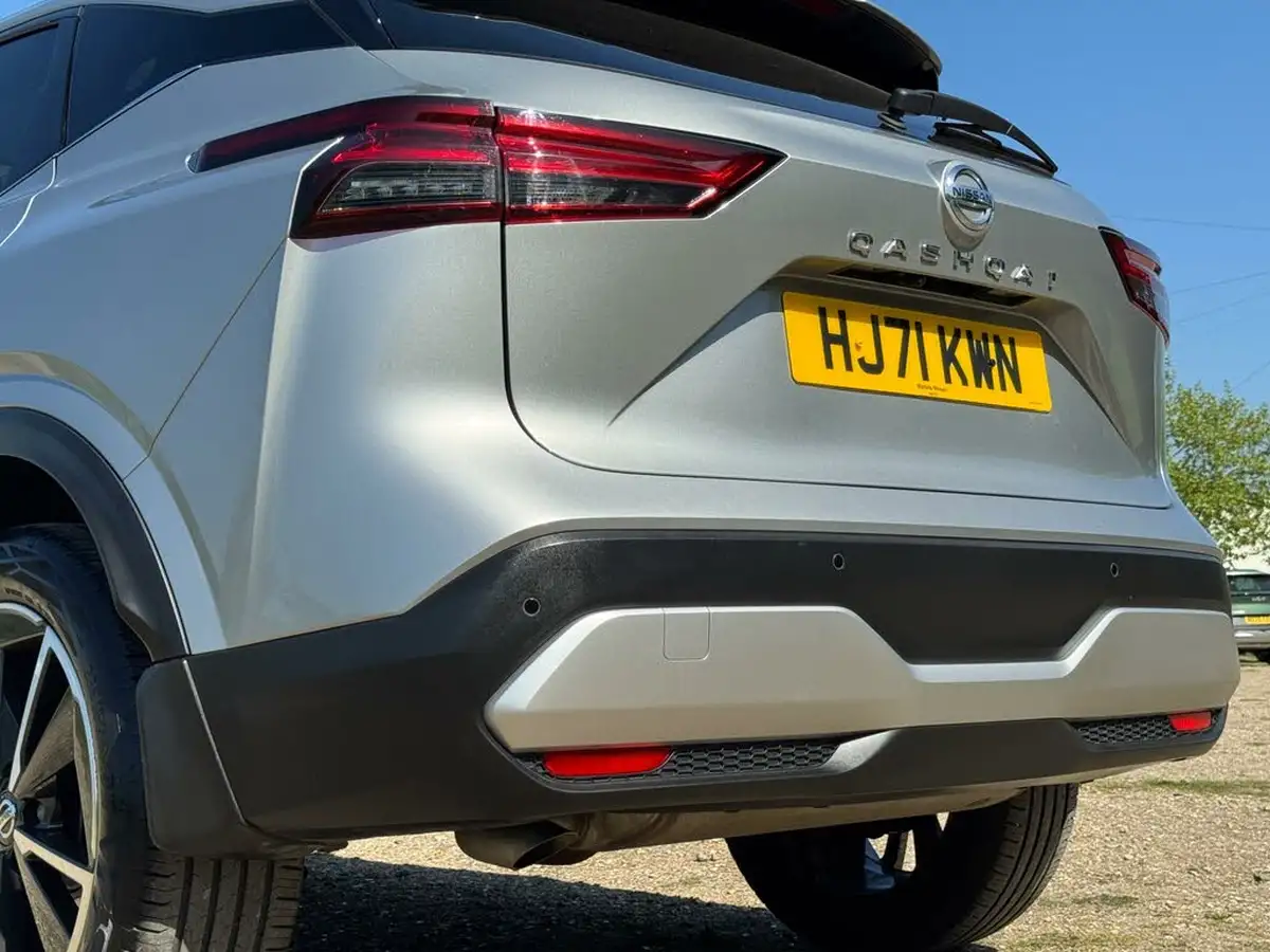 2021-nissan-qashqai-13-dig-t-tekna-140ps-big-11