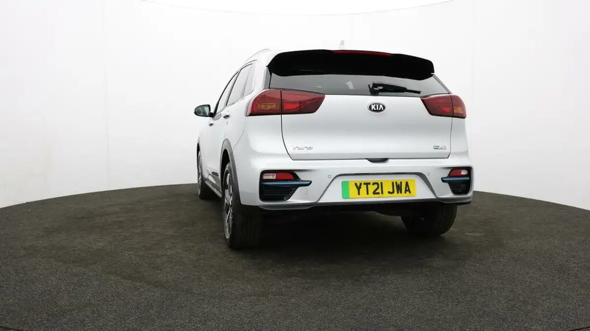 2021-kia-e-niro-ev-4-big-23
