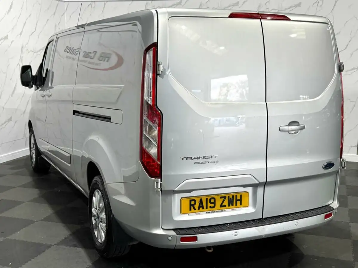 2019-ford-transit-custom-20tdci-300-l2h1-limited-130pseu6-panel-van-big-6