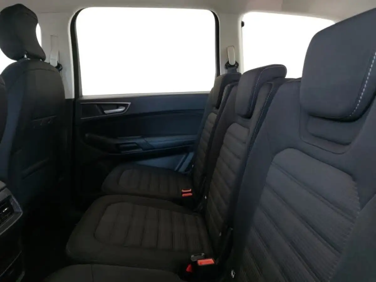 2020-ford-galaxy-20-zetec-big-5
