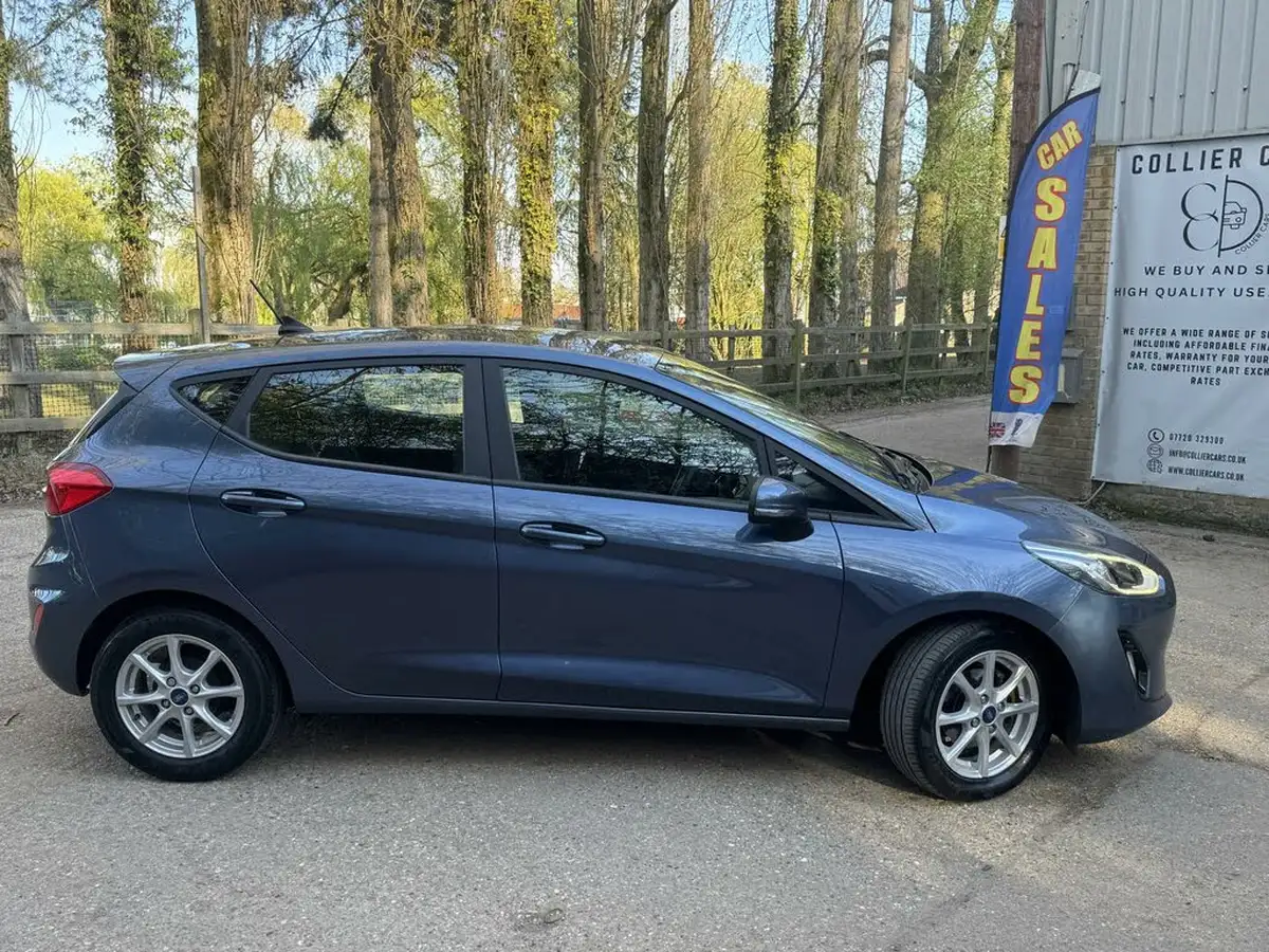 2019-ford-fiesta-10t-zetec-5d-big-9
