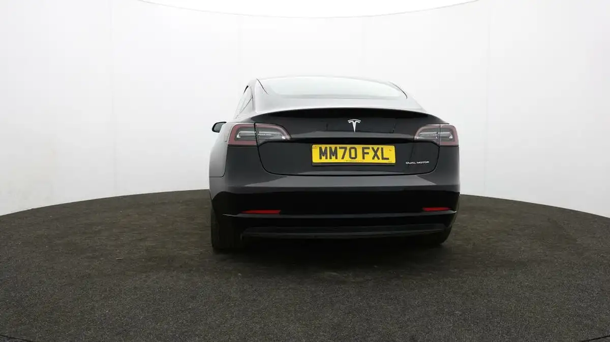 2021-tesla-model-3-e-long-range-4x4-big-36