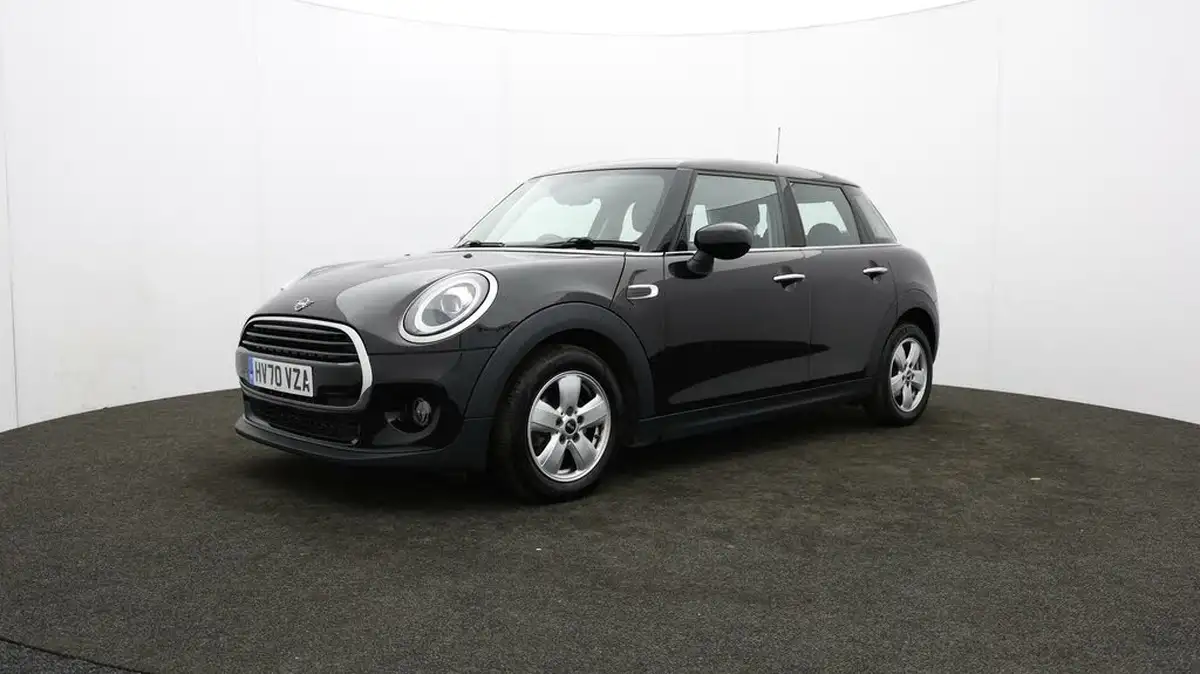 2020-mini-countryman-15-cooper-classic-big-51