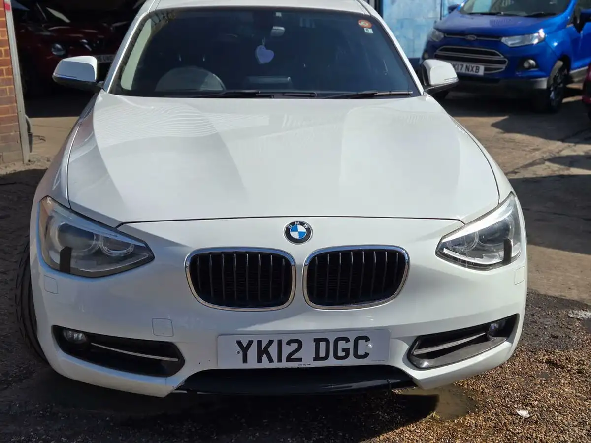 2012-bmw-1-series-big-2