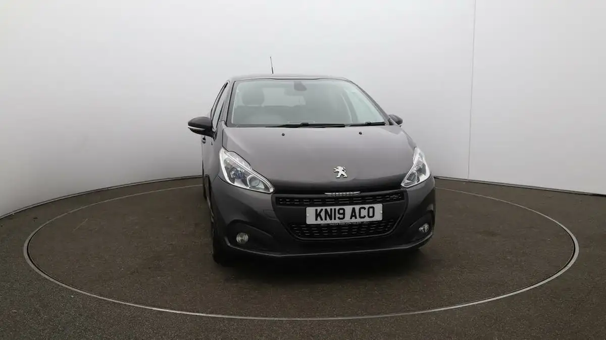 2019-peugeot-208-12-puretech-gt-line-110bhp-big-33