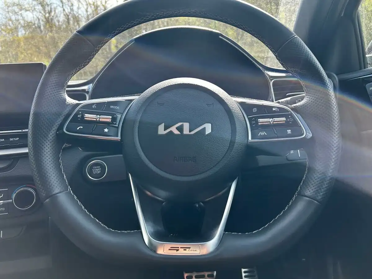 2024-kia-ceed-15-t-gdi-gt-line-s-138bhp-big-12
