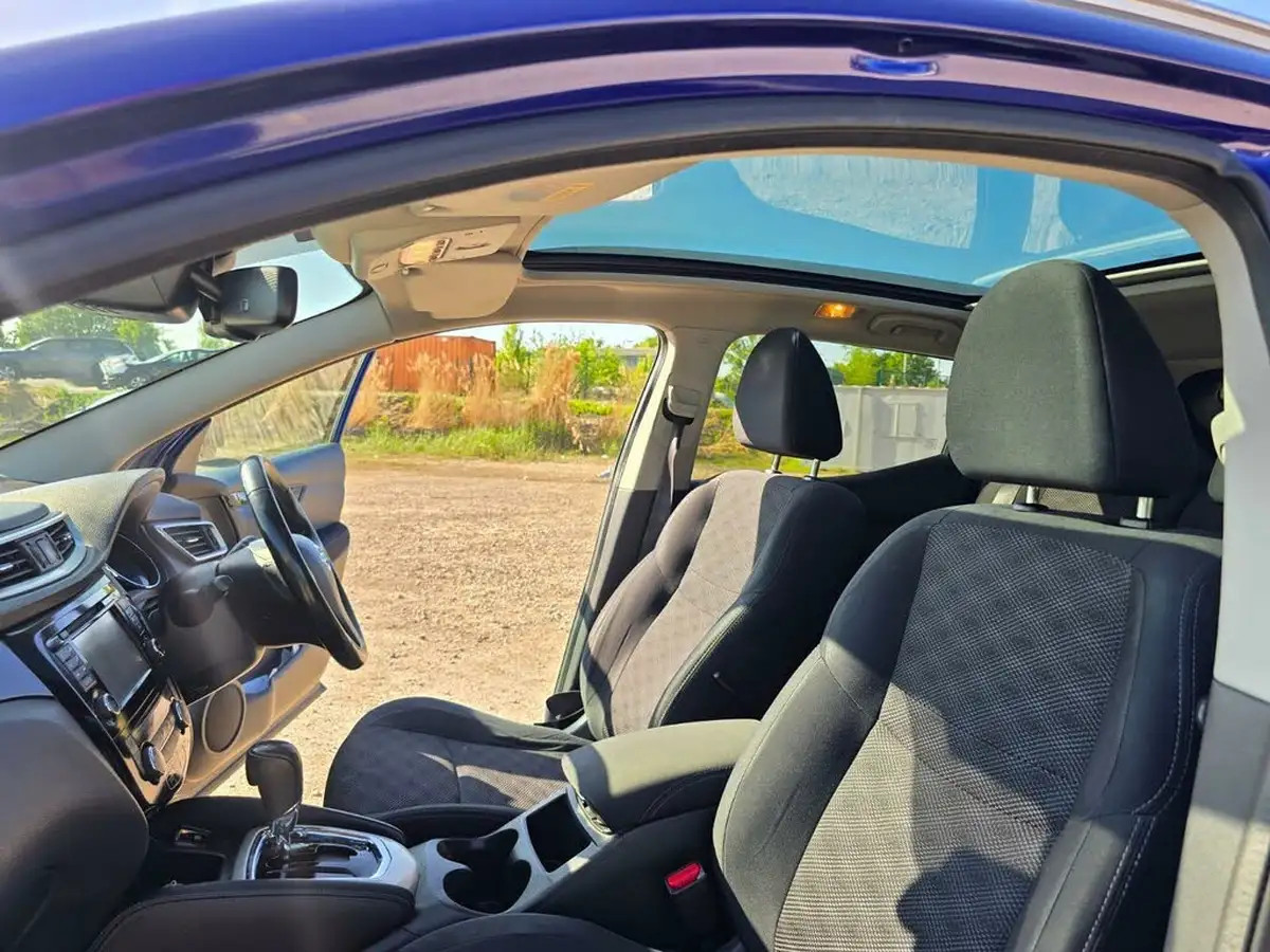 2016-nissan-qashqai-12-dig-t-n-connecta-xtronic-cvt-big-48