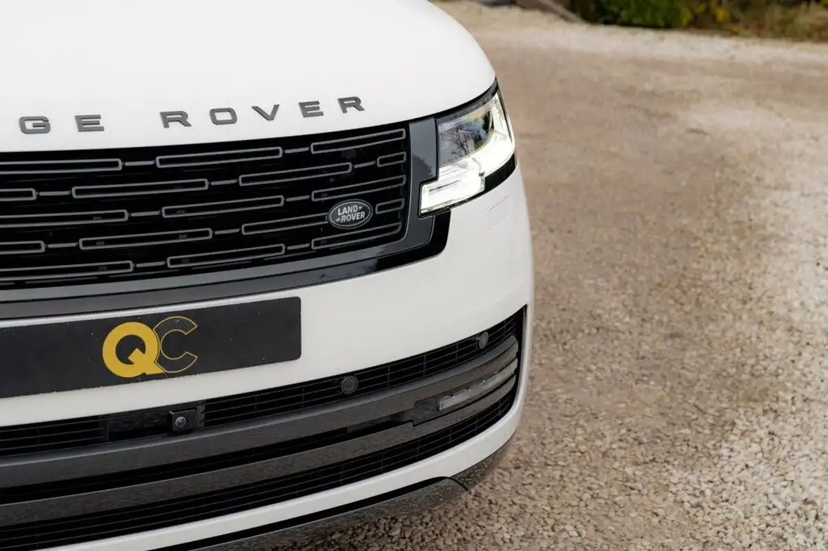 2023-land-rover-range-rover-30-p400-autobiography-big-5