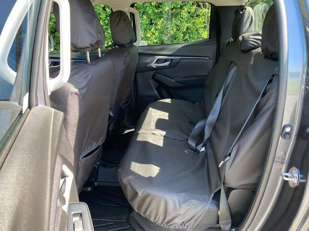 2024-isuzu-d-max-19td-dl20-double-auto-big-15