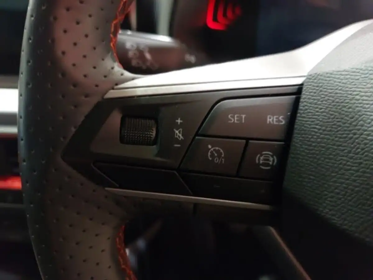 2024-seat-arona-10-tsi-fr-110ps-big-14