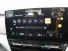 2022-volkswagen-id4-e-life-148ps-52kwh-pure-performance-small-16